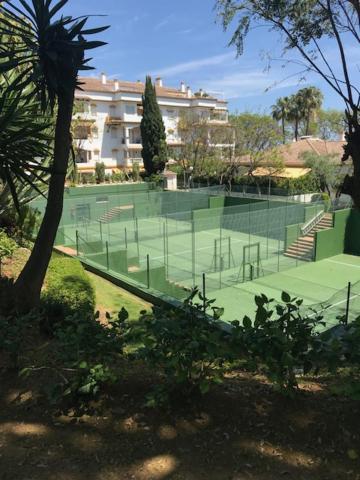 Hacienda Nagueles 1, 2 Bed 2 Bath, Large Terrace 400M From Beach Marbella Exterior foto