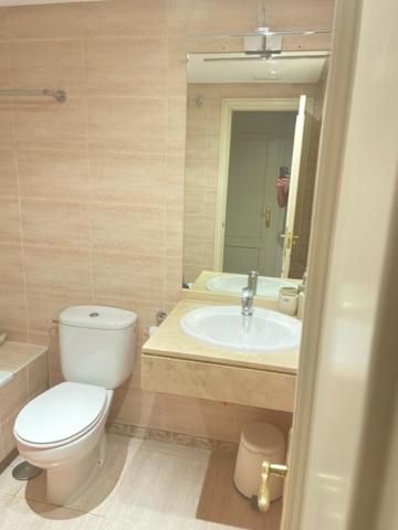 Hacienda Nagueles 1, 2 Bed 2 Bath, Large Terrace 400M From Beach Marbella Exterior foto
